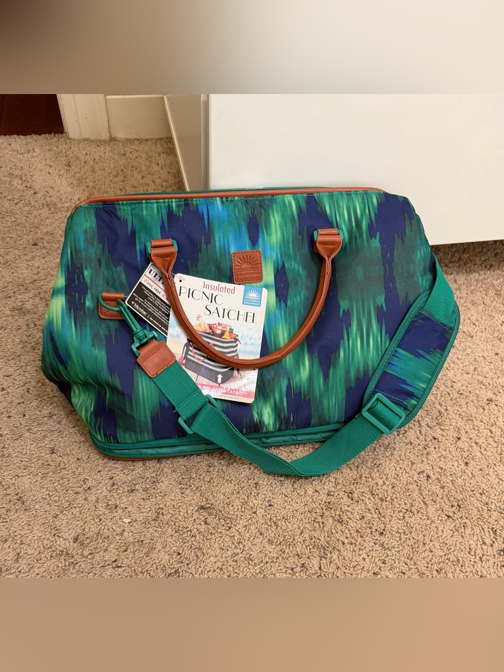 Insulated Picnic Satchel